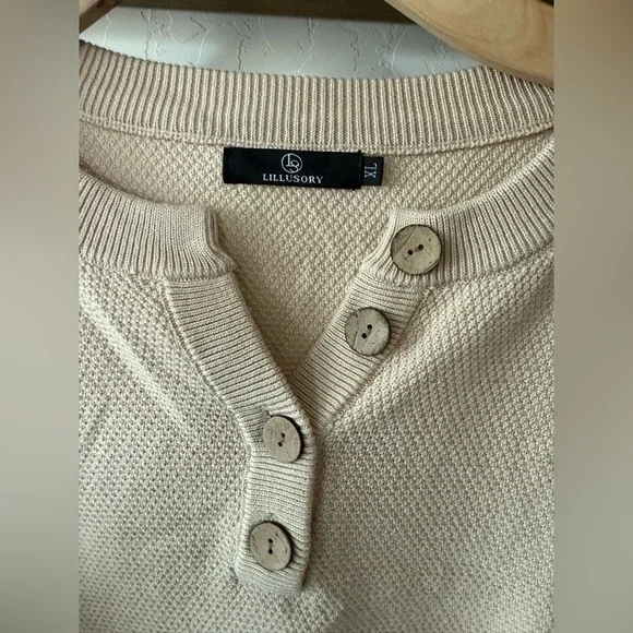 Lillusory|Tan neutral waffle knit sweatshirt with button details,Size XL•••Boho - Picture 8 of 12